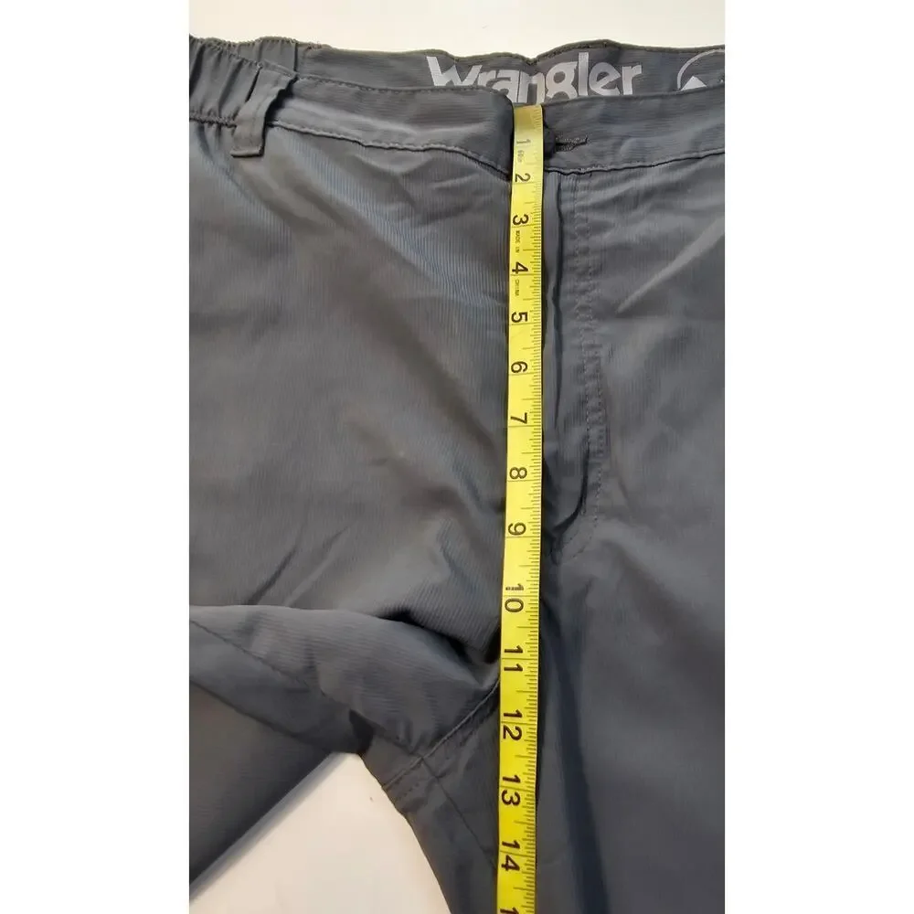 Wrangler performance cargo zip pocket active packable quick dry shorts 40 NWOT